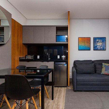 Aion Suites 303 - Lindo Apartamento Com Vista Para O Mar, A 60M Da Praia De Bombinhas, Com Piscina E Academia No Rooftop. Екстер'єр фото