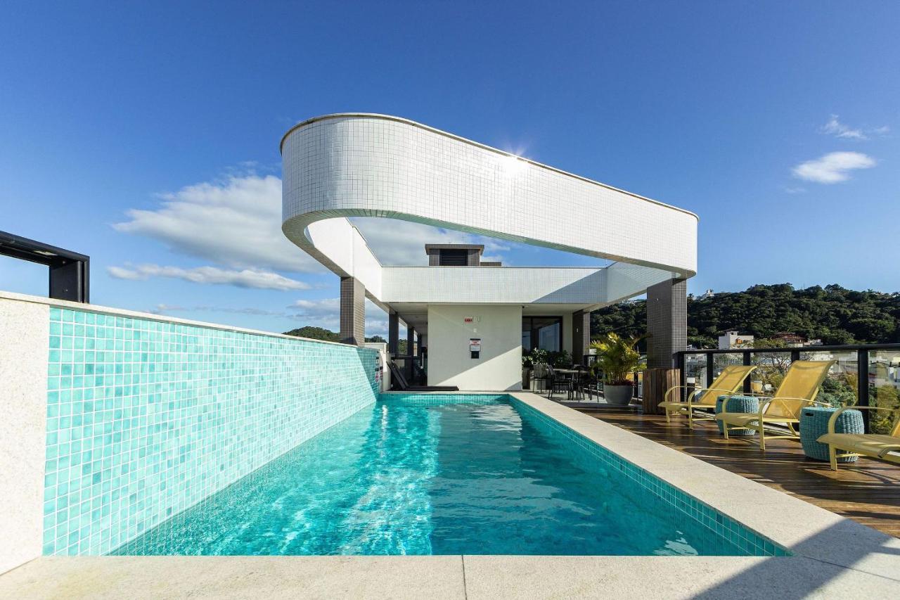 Aion Suites 303 - Lindo Apartamento Com Vista Para O Mar, A 60M Da Praia De Bombinhas, Com Piscina E Academia No Rooftop. Екстер'єр фото